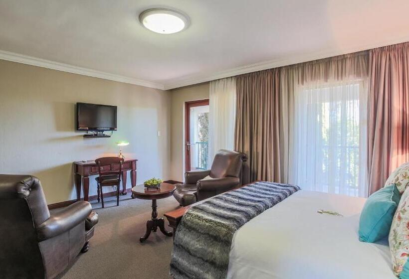 סוויטה, Sunninghill Guest Lodges