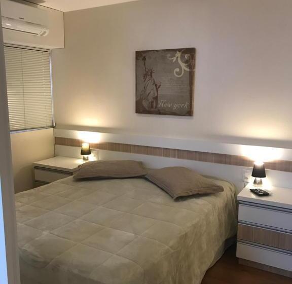 디럭스 룸, Wall Street Flat Service