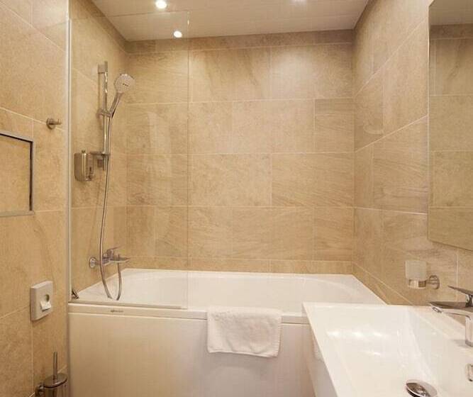 آپارتمان 1 خوابه با بالکن, Myapartments