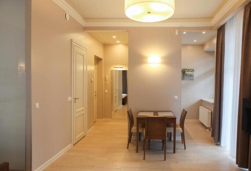 آپارتمان 1 خوابه با بالکن, Myapartments