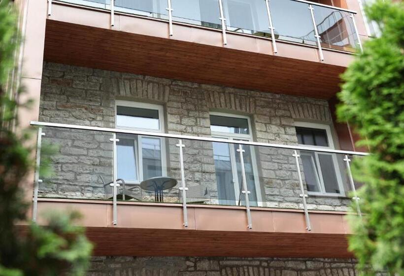 آپارتمان 1 خوابه با بالکن, Myapartments