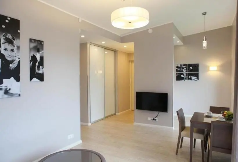 1 Bedroom Penthouse Apartment, Myapartments