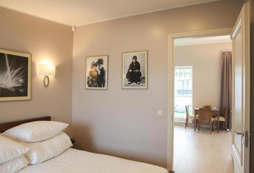 1 Bedroom Penthouse Apartment, Myapartments