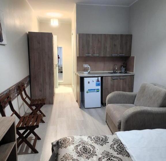اتاق لوکس, Apartments On Vaja Pshavela