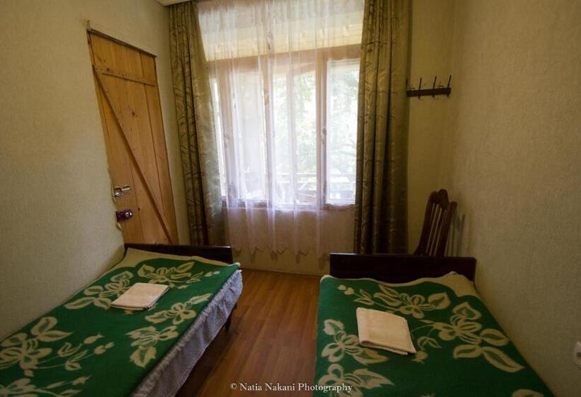 اتاق استاندارد, Eka&nino Guesthouse