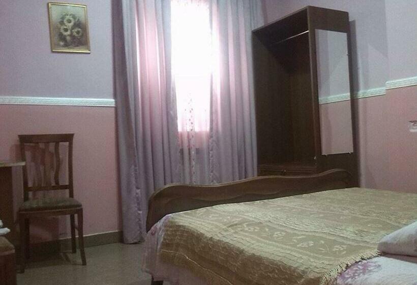 اتاق استاندارد, Hostel Georgia