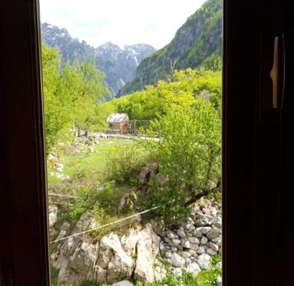 Quarto Estandar, Shpella Guesthouse Theth