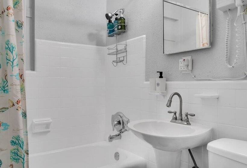 带1个卧室的豪华别墅, The Blue House Fort Lauderdale