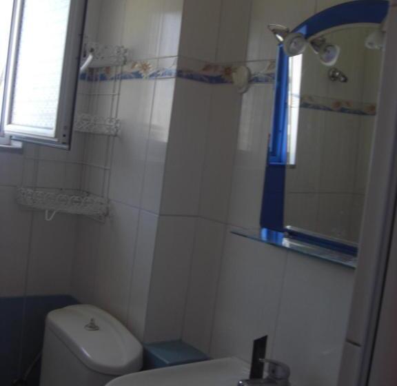 海の見えるコンフォートルーム, Vila Ester