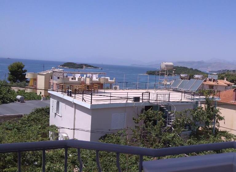 海の見えるコンフォートルーム, Vila Ester