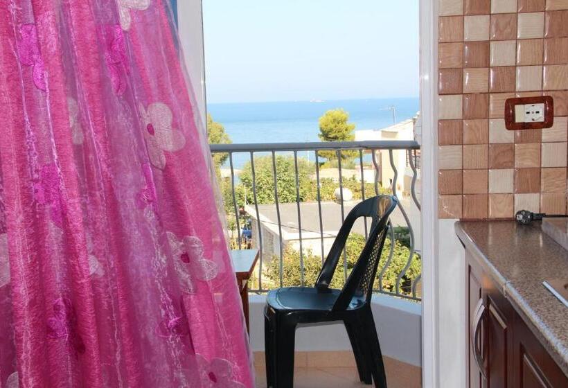 海の見えるコンフォートルーム, Vila Ester