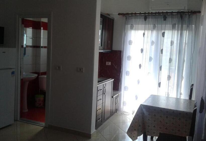 Classic room with balcony, Vila Ester