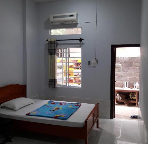 اتاق استاندارد, 247c/a Guest House