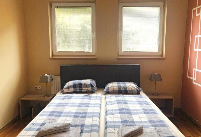 آپارتمان 2 خوابه, Apartment And Rooms Maraton