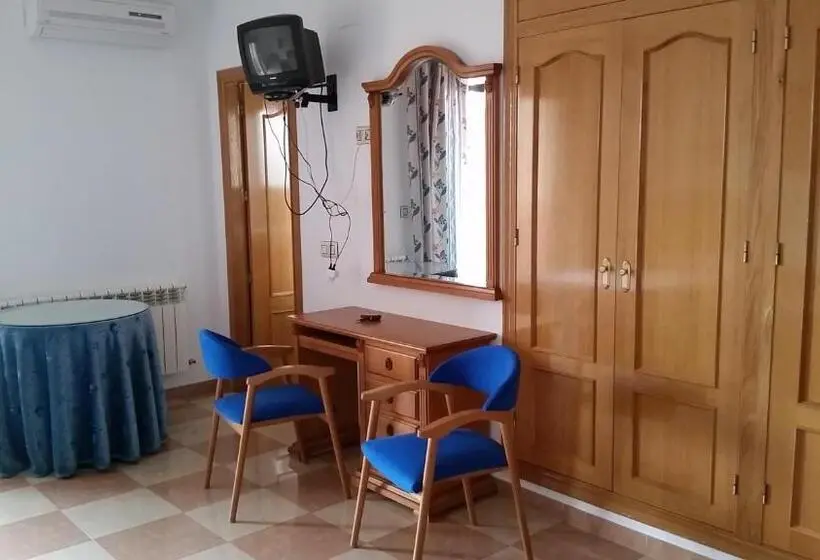 Standard-huone Puutarhanäkymä, Hostal Los Rosales