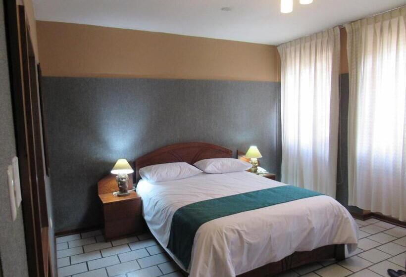 اتاق لوکس, Las Orquídeas Hotel 3 Estrellas