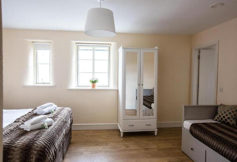 Дом 1 Спальня, Rock Farm Slane   Limehouse