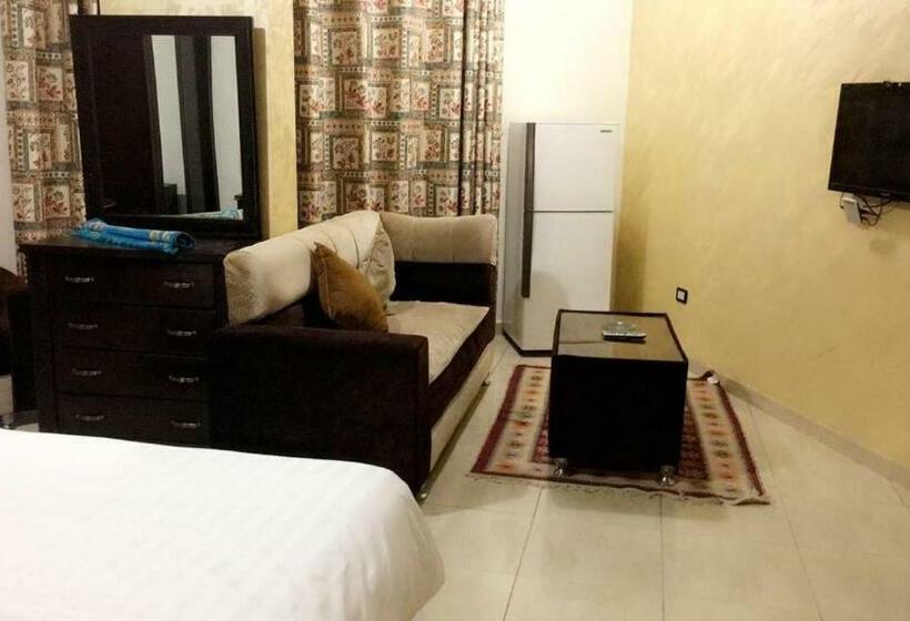 استودیوی استاندارد, Al Tawheed Hotel Apartments