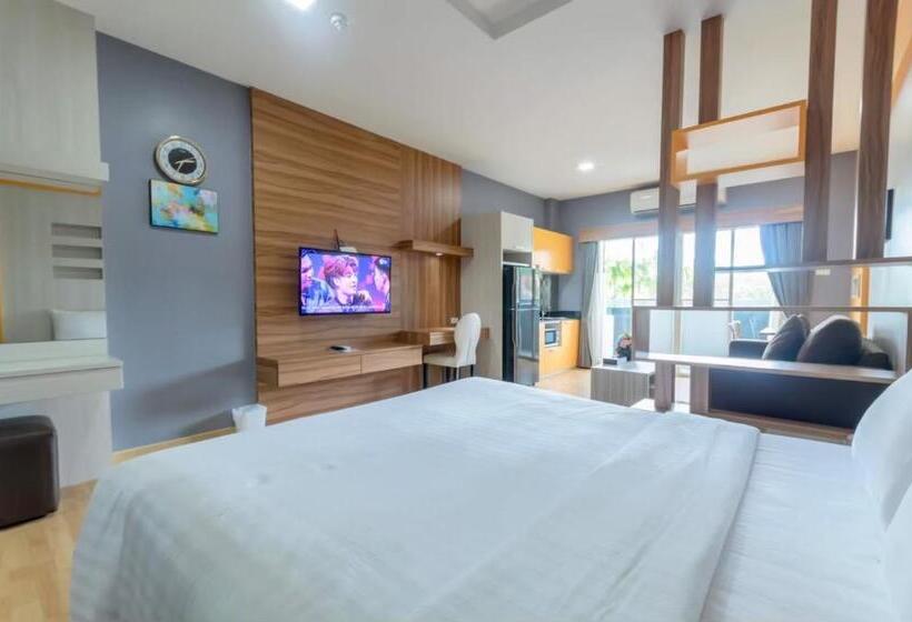 高级大房间, Eastpana