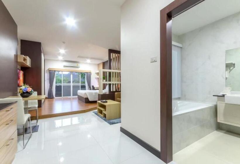 豪华房间, Eastpana