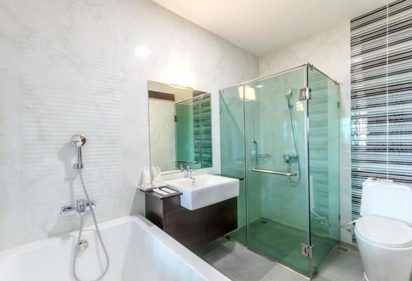 豪华房间, Eastpana