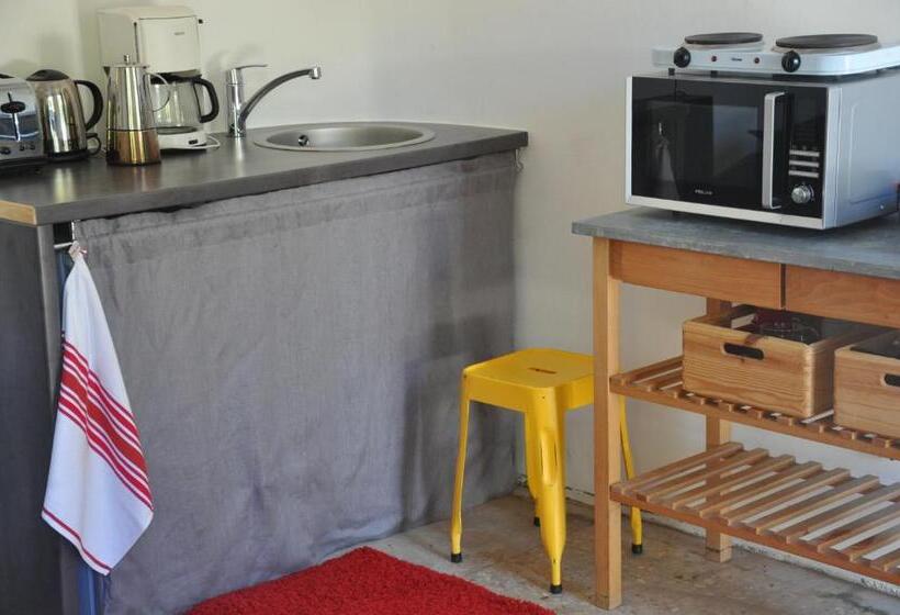 اتاق استاندارد, Du Coté De Chez Soi