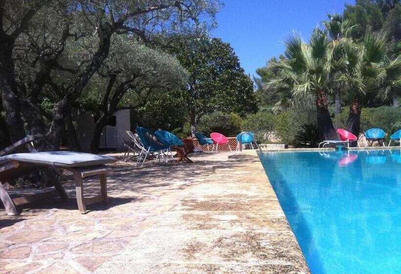 اتاق استاندارد با چشمانداز باغ, Du Coté De Chez Soi