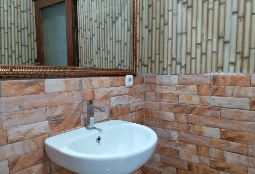 スタンダードルーム, Kembar Inn Padangbai