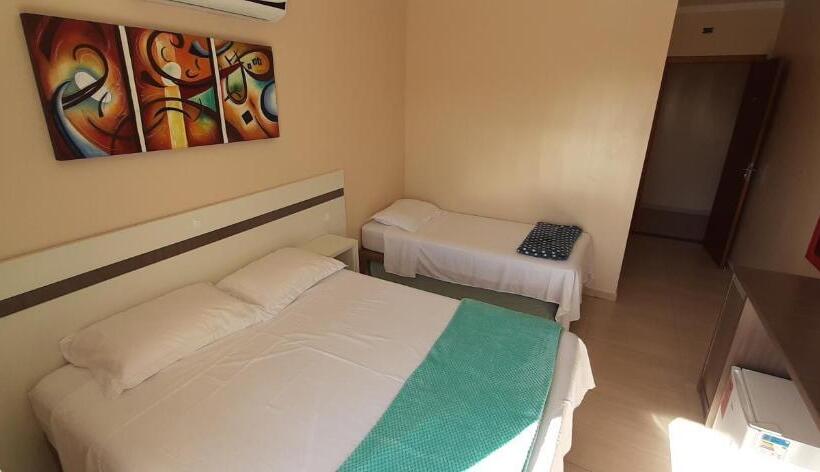 Balkonlu Üç Kişilik Standart Oda, Pousada Valentina