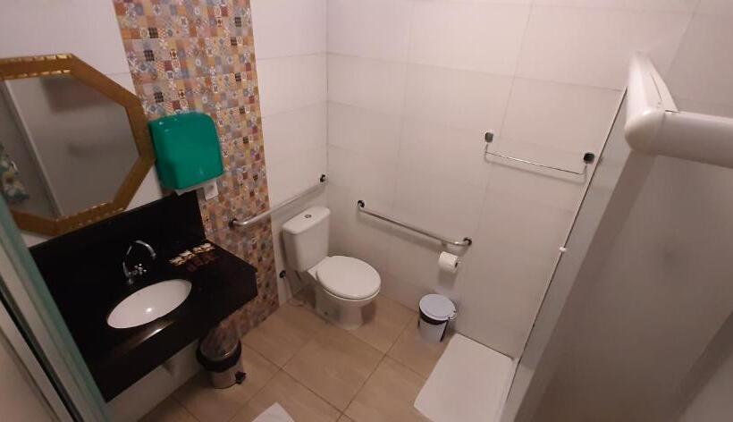 Üç Kişilik Standart Oda, Pousada Valentina