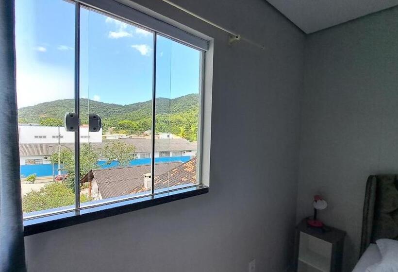 2 Yatak Odalı Daire, Pousada Valentina