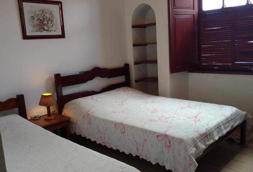 חדר קלאסי לשלושה, Pousada Casa Grande