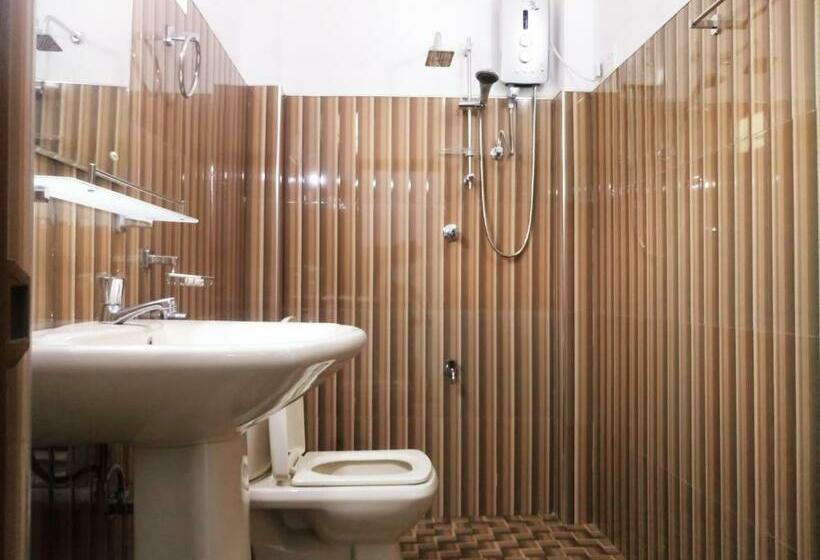 חדר דלוקס עם מרפסת, Sunny Side Villa