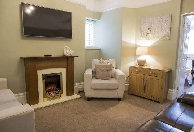 Suite Familiar, Braemar