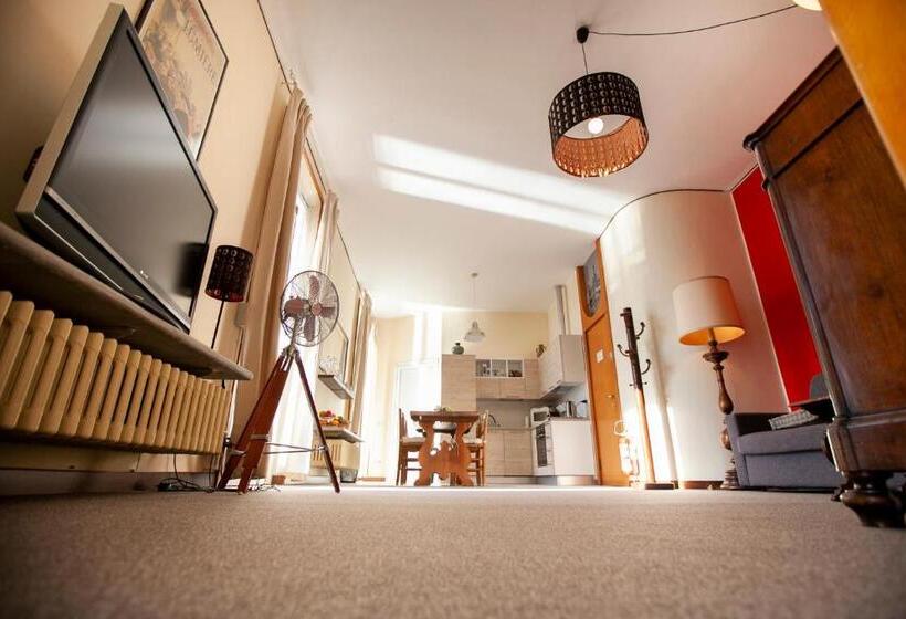 침실 1개 아파트, Darsena Di Riva Grande