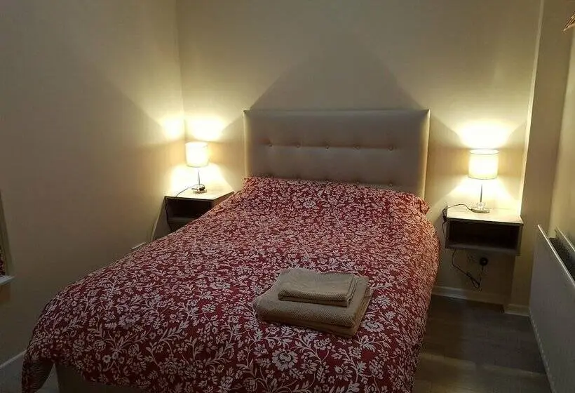 اتاق لوکس, Grant Rooms