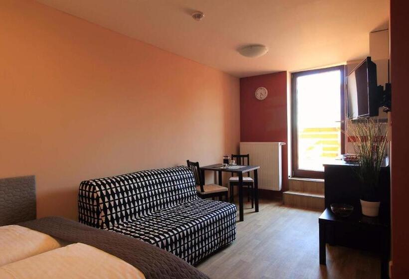 חדר סטנדרט עם טרסה, U Admirala