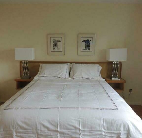 חדר דלוקס, Misty Harbour Inn