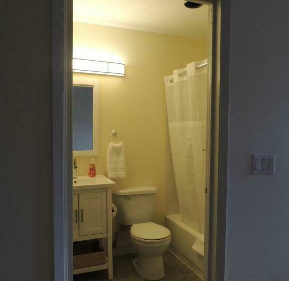 חדר דלוקס, Misty Harbour Inn