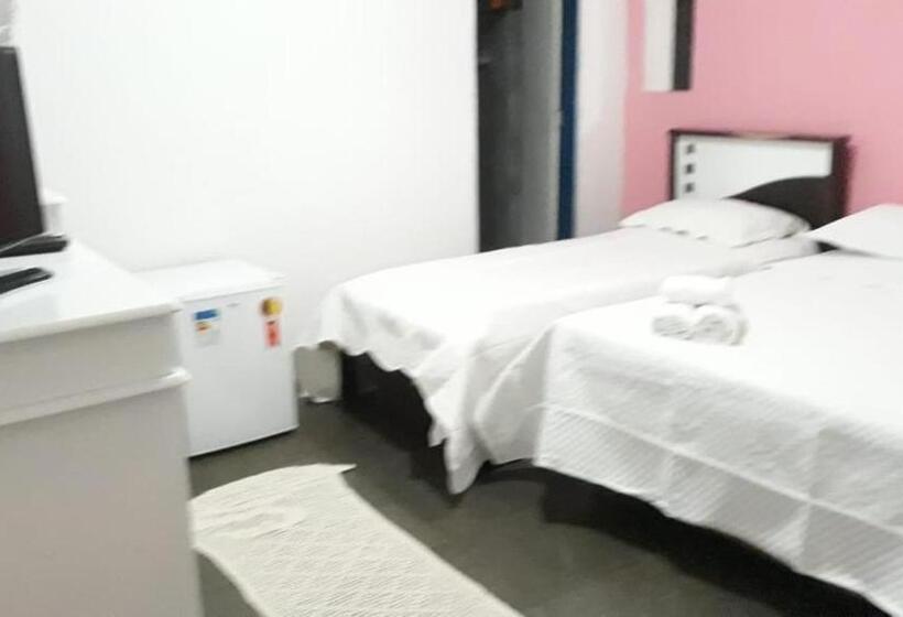 Economy Triple Room, Pouso Da Luiza
