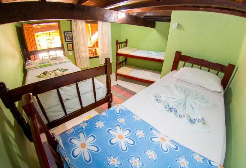 ルームシェアのワンベッド, Pousada Mãe Natureza Ilha Grande