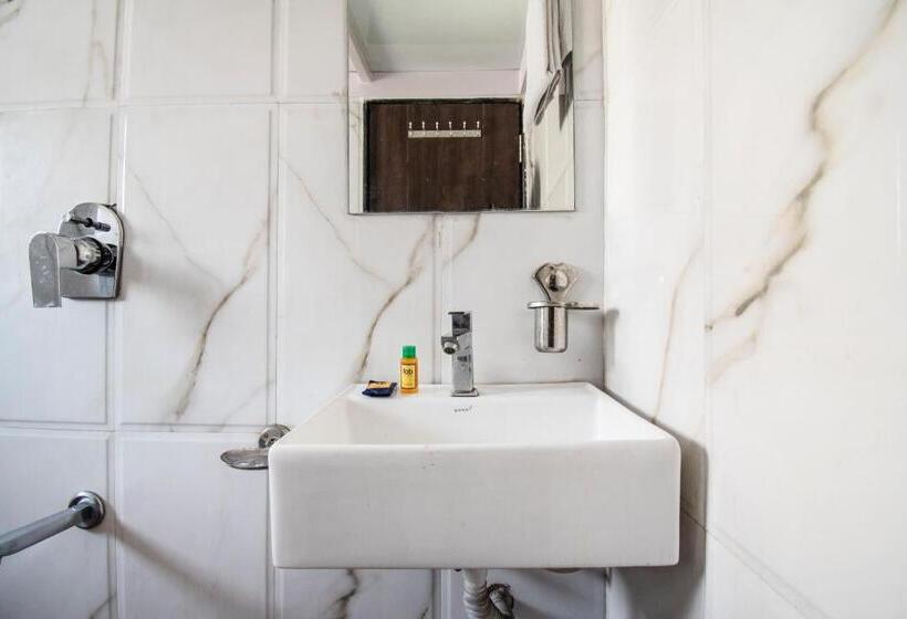 חדר דלוקס, Fabhotel Sahara Inn