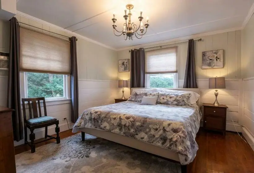 Deluxe-huone King-vuode, Blackbeard's Lodge