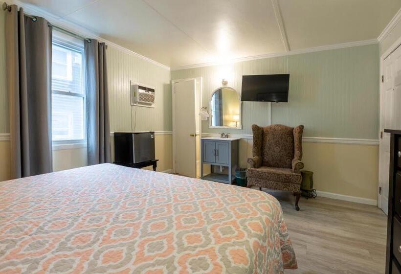 디럭스 룸, Blackbeard's Lodge