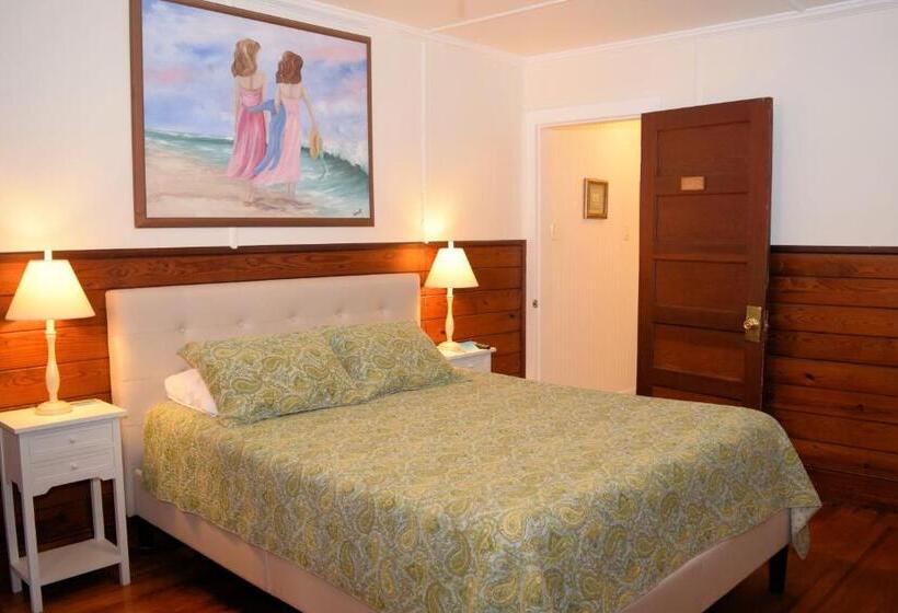 침실 2개 스위트, Blackbeard's Lodge