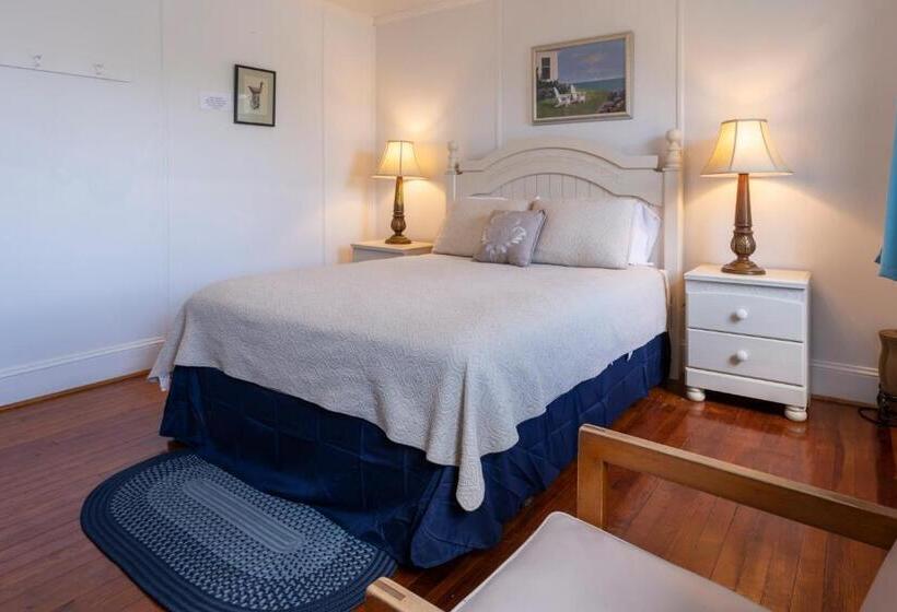 스위트, Blackbeard's Lodge