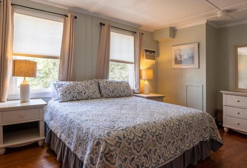 스위트, Blackbeard's Lodge