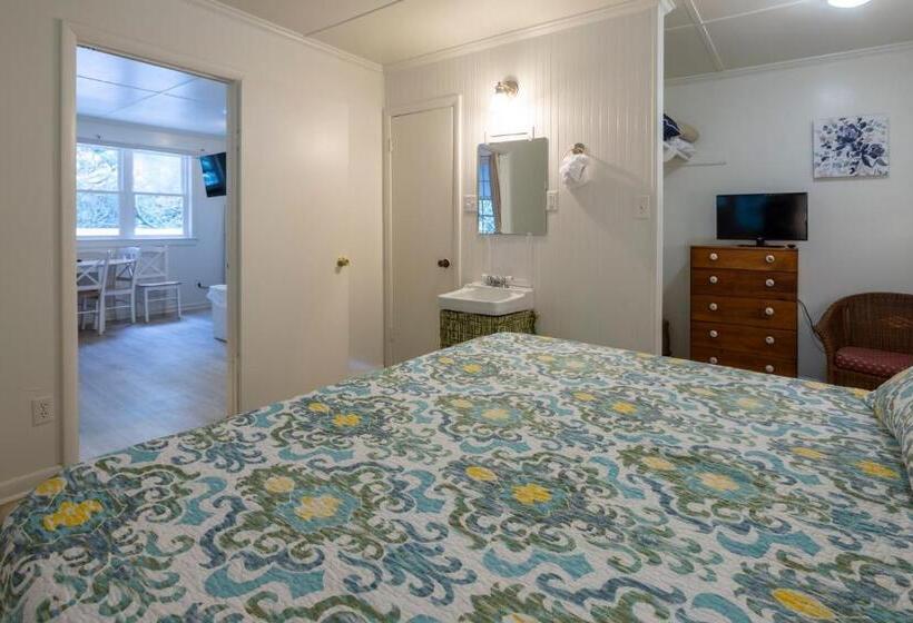 발코니가 있는 스위트, Blackbeard's Lodge