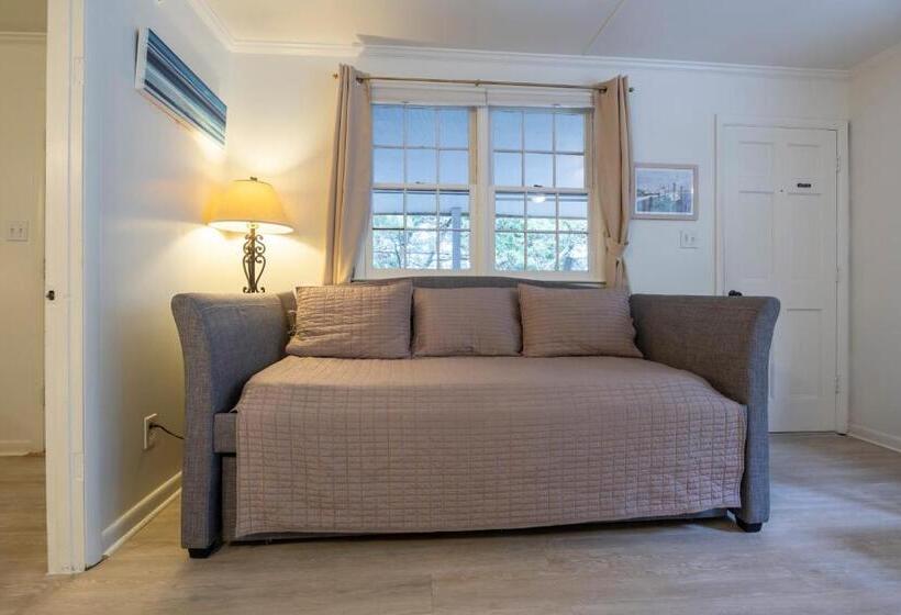 발코니가 있는 스위트, Blackbeard's Lodge