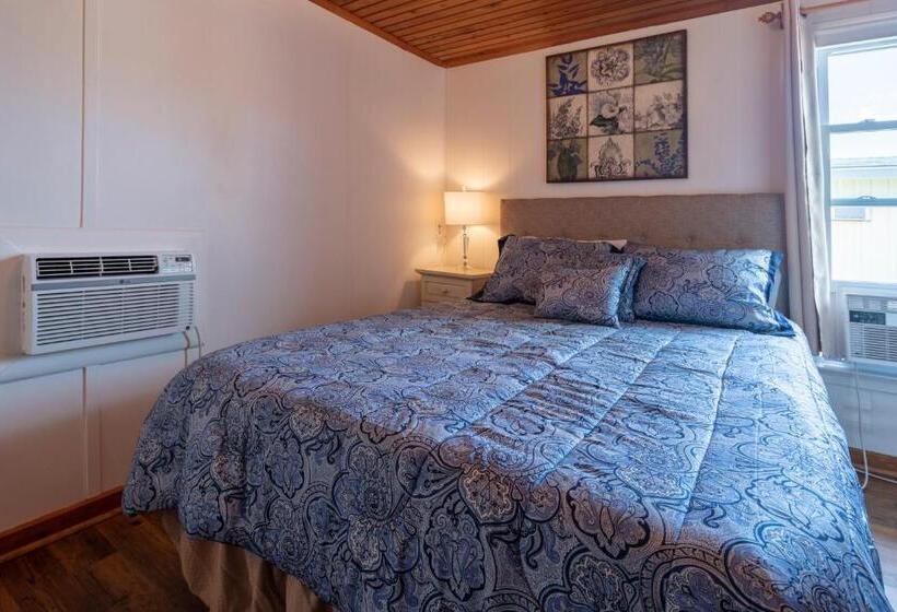 기본룸, Blackbeard's Lodge